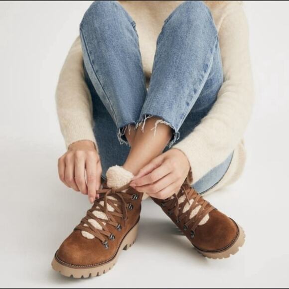 Blondo Boots Sherpa Waterproof Bootie Size 9 - Picture 1 of 4